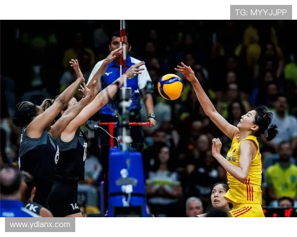 中国女排逆袭战胜美国队晋级决赛，勇夺东京奥运金牌目标再进一步