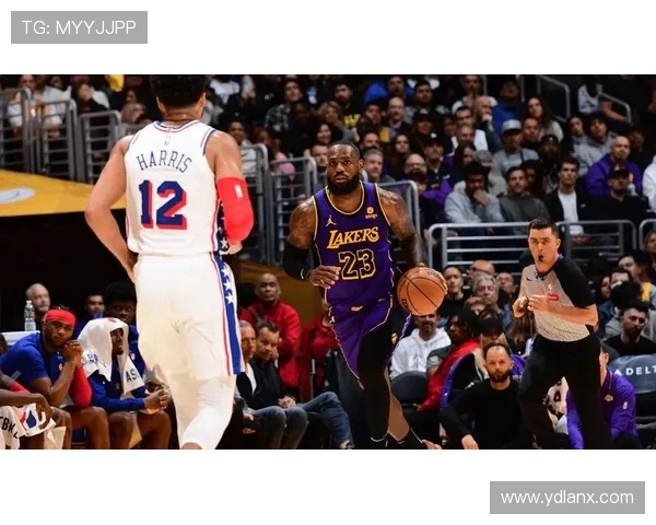 湖人逆转勇士上演惊险绝杀詹姆斯末节爆发带队赢下关键季后赛战役